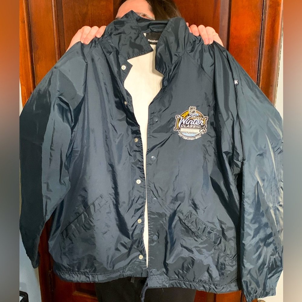 NHL Pittsburgh Penguins Vintage Reebok 2011 Winter Classic Button-down Jacket